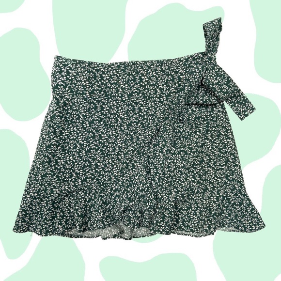 SHEIN Dresses & Skirts - Forest Green and White Wrap Skirt